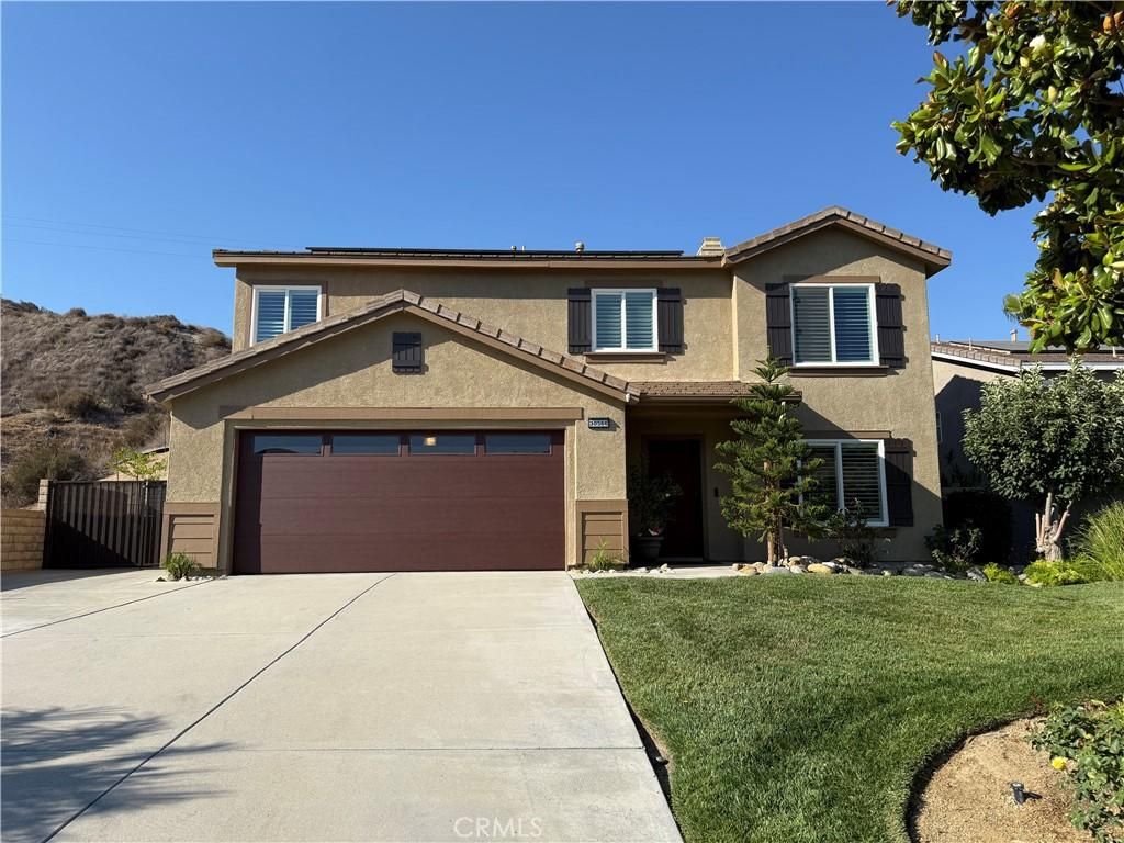 MLS #OC25166913 image #0