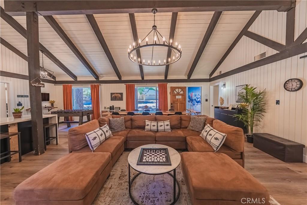 MLS #OC25167048 image #0