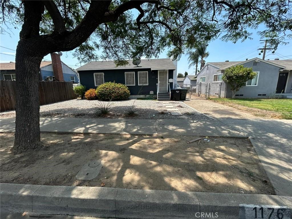 MLS #OC25167844 image #0