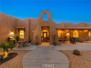 MLS #OC25168617 image #0