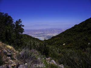 MLS #OC25169447 image #0