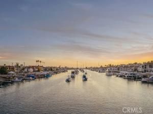 MLS #OC25169602 image #0