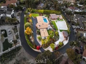 MLS #OC25169987 image #0