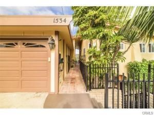 MLS #OC25170092 img 0