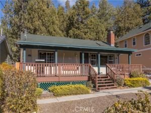 MLS #OC25172008 image #0