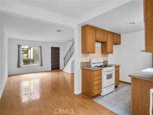 MLS #OC25172508 image #0