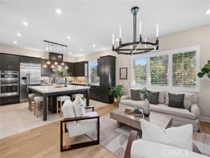 MLS #OC25175675 image #0