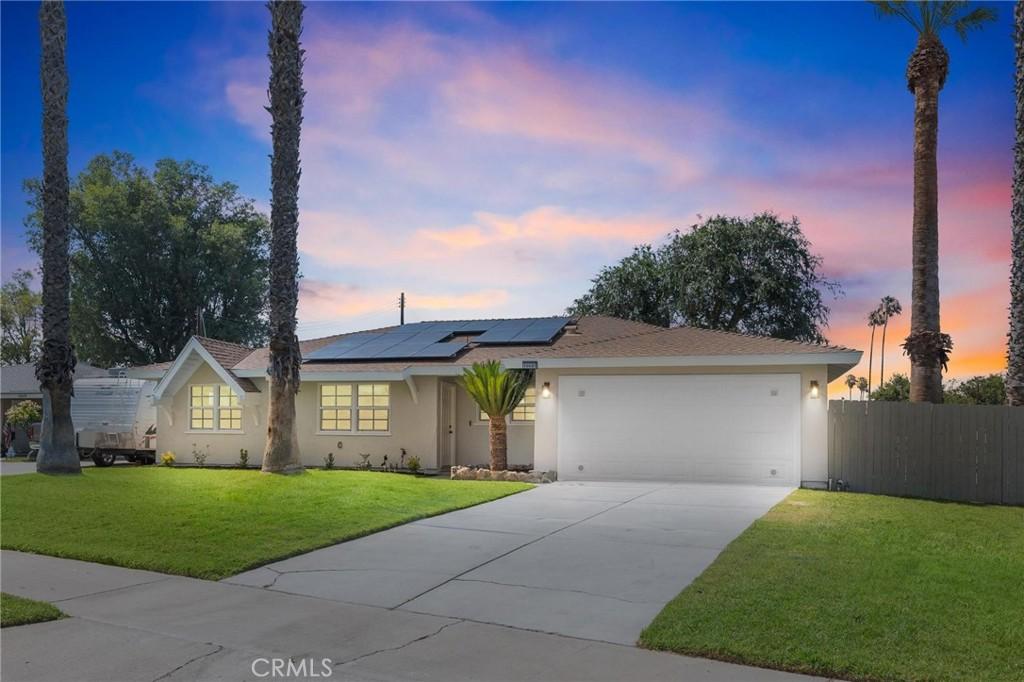 MLS #OC25177099 img 0