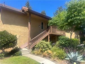 MLS #OC25178478 image #0