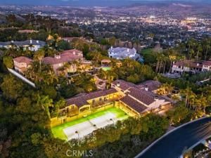 MLS #OC25179356 image #0