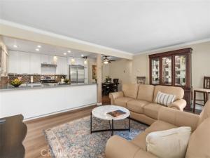 MLS #OC25179913 image #0