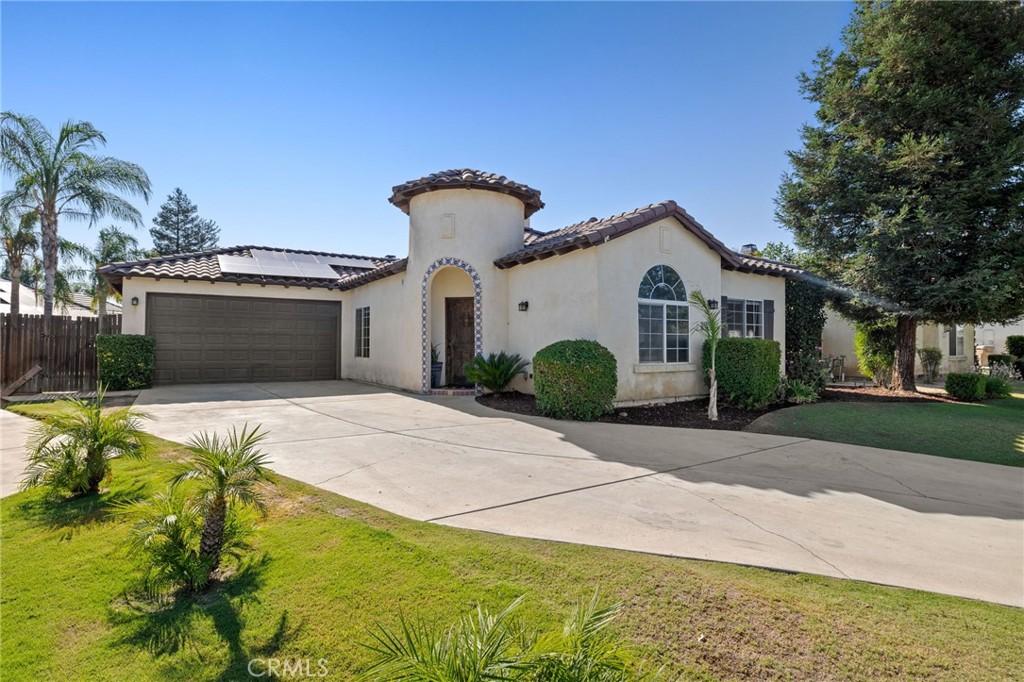 MLS #OC25180053 image #0