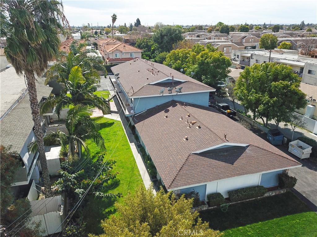 MLS #OC25180626 image #0