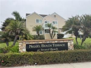 MLS #OC25182376 image #0