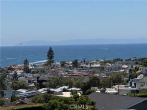 MLS #OC25183853 image #0