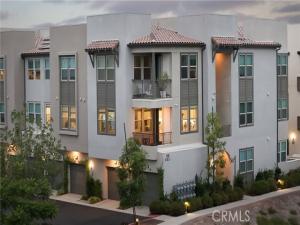 MLS #OC25184009 image #0