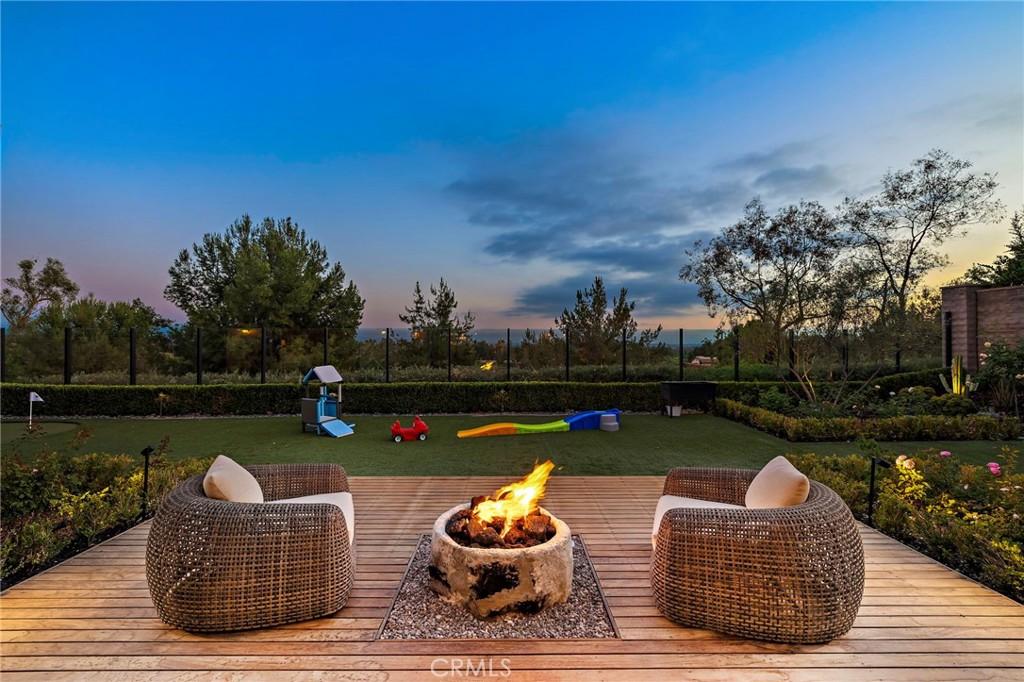 MLS #OC25184298 image #0