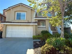 MLS #OC25185436 image #0