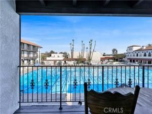 MLS #OC25185780 image #0