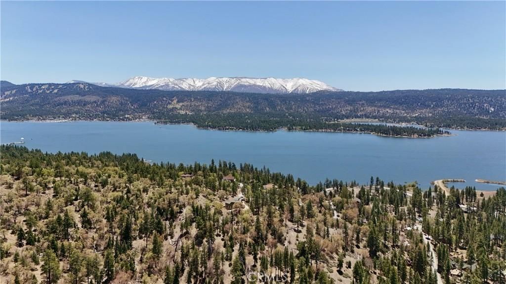 MLS #OC25186063 image #0