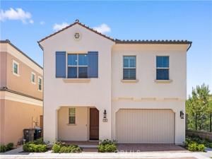 MLS #OC25188642 image #0