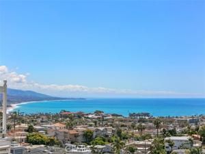 MLS #OC25189073 image #0