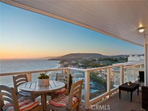 MLS #OC25189916 image #0