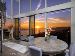 MLS #OC25191390 image #0