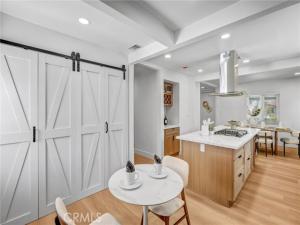 MLS #OC25192295 image #0