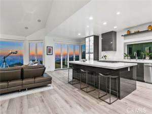 MLS #OC25195026 image #0