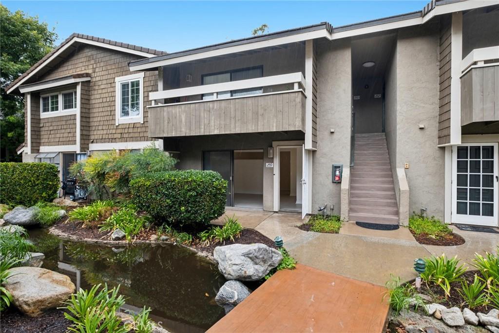 MLS #OC25195316 image #0