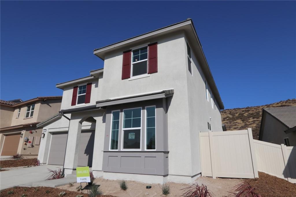 MLS #OC25195321 image #0