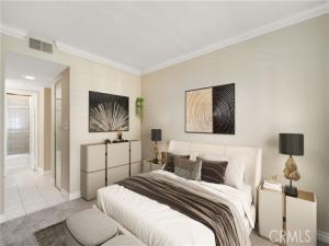 MLS #OC25195623 image #0