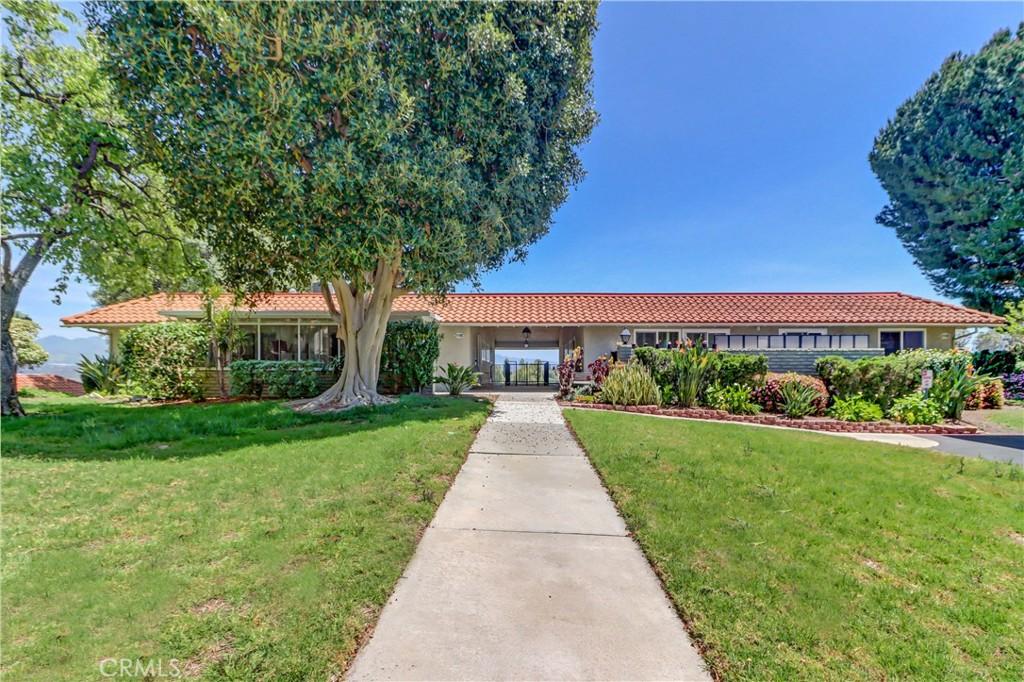 MLS #OC25195732 image #0