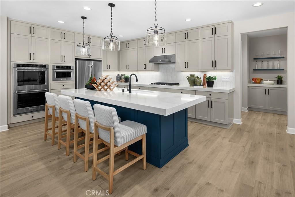 MLS #OC25195768 image #0