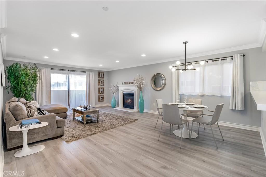 MLS #OC25195937 image #0