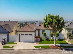 MLS #OC25196003 image #0