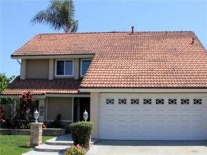 MLS #OC25196302 image #0