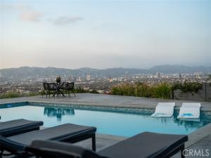 MLS #OC25196798 image #0