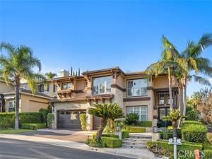 MLS #OC25197213 image #0