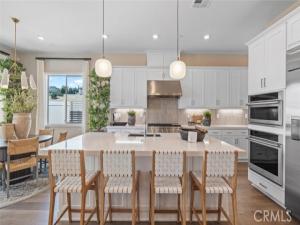 MLS #OC25197345 image #0