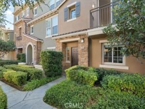 MLS #OC25197609 image #0