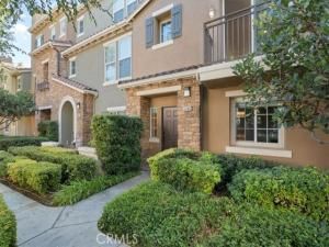 MLS #OC25197609 image #0