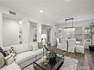 MLS #OC25197781 image #0