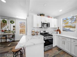 MLS #OC25197803 image #0