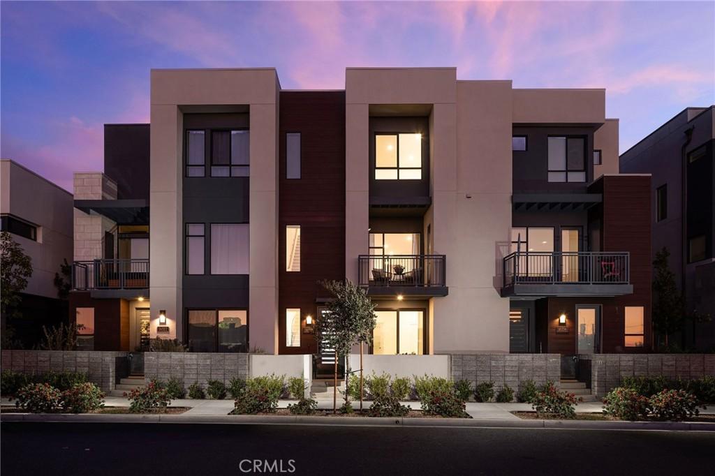 MLS #OC25198015 image #0