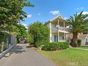 MLS #OC25198251 image #0