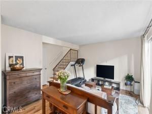 MLS #OC25198272 image #0