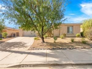 MLS #OC25198586 image #0