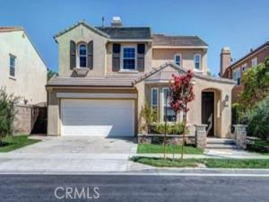 MLS #OC25199008 image #0